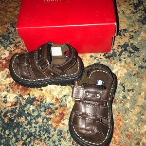 Tommy Hilfiger size 6 never worn